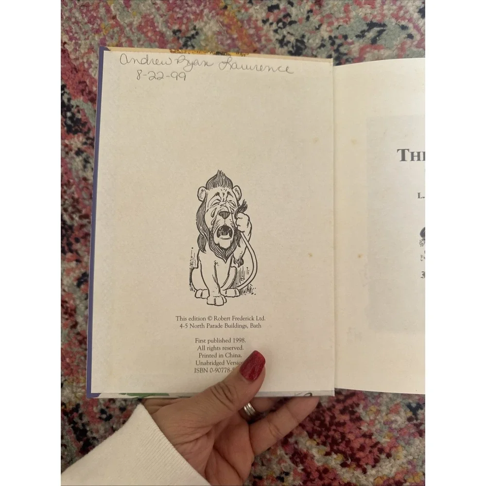 Wizard of Oz Youth‎ Literary Classics Hardcover Book - (Robert Frederick)